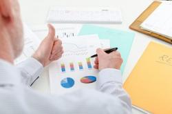 テクマトリックスは上場来高値圏で堅調、１８年３月期も大幅増益予想で好業績を評価する流れに変化なし