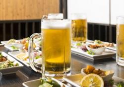 ダイヤモンＤが急反落後に切り返す、６月全店売上は７．４％増