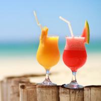 中国人は日本の果物の価格に驚いて誤解するが、「実際は日本の物価は中国より安い」